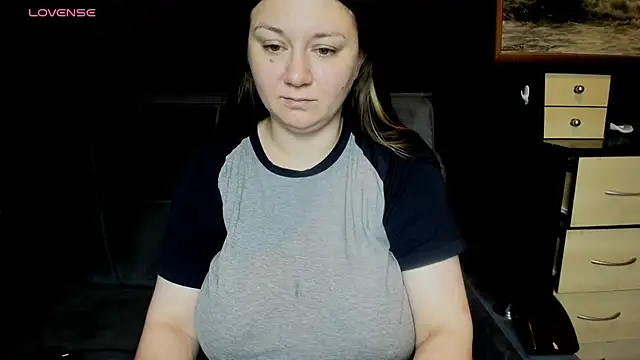 AlisaBacker online show from 07-19-26, 11:19