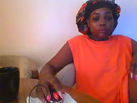 HOTKIKI24 online show from 03-13-26, 11:39