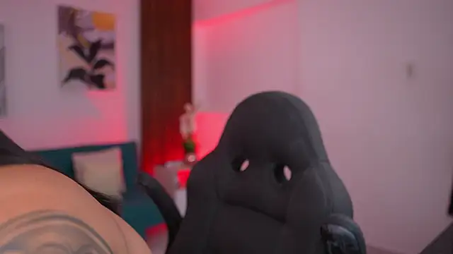 SheylaBakerr online show from 04-28-26, 11:26