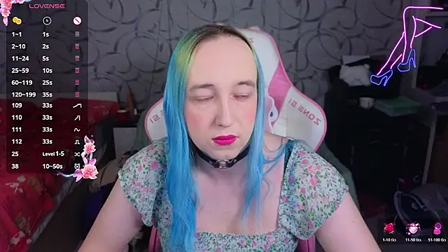 Snapshot of TheTrixy chatting on 03-16-26, 12:53 TheTrixy online show from 03-16-26, 12:53