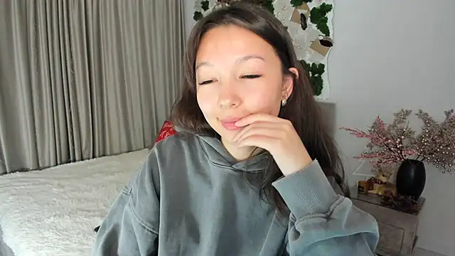 AgnieszkaBanana online show from 01-19-25, 02:36