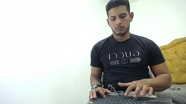 Chris Dick23 online show from 07-03-26, 04:41