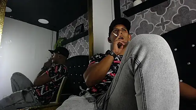 Chris Dick23 online show from 07-08-26, 04:28