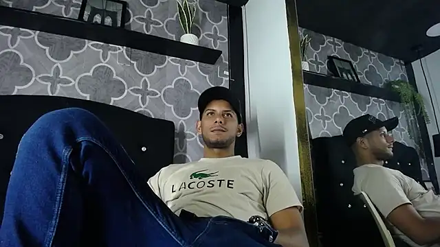 Chris Dick23 online show from 07-15-26, 03:34