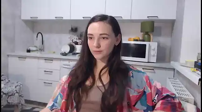 Snapshot of StacyMind chatting on 12-18-24, 10:46 StacyMind online show from 12-18-24, 10:46