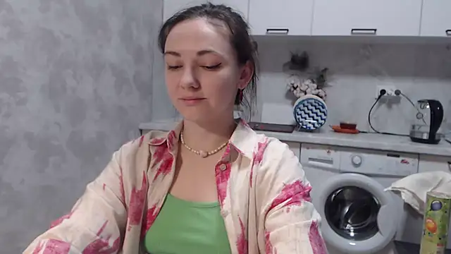 Snapshot of StacyMind chatting on 01-28-25, 10:12 StacyMind online show from 01-28-25, 10:12