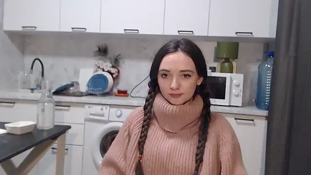 Snapshot of StacyMind chatting on 02-10-25, 08:21 StacyMind online show from 02-10-25, 08:21