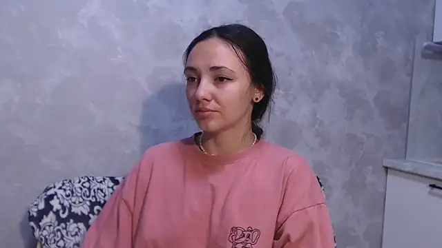 Snapshot of StacyMind chatting on 09-17-25, 10:44 StacyMind online show from 09-17-25, 10:44