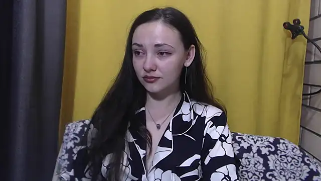 Snapshot of StacyMind chatting on 12-04-25, 08:39 StacyMind online show from 12-04-25, 08:39