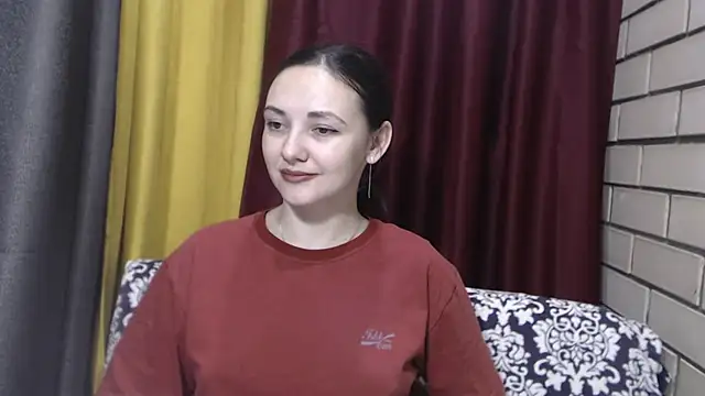 Snapshot of StacyMind chatting on 12-13-25, 09:31 StacyMind online show from 12-13-25, 09:31