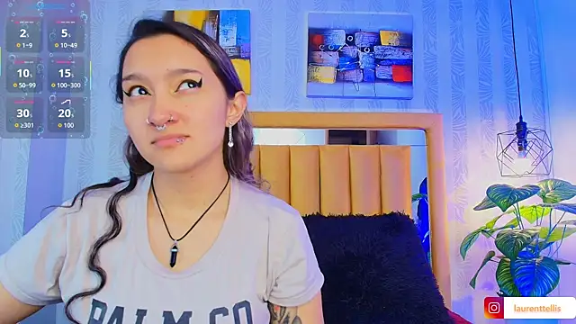 Snapshot of Laurent_elis chatting on 02-23-26, 08:28 Laurent elis online show from 02-23-26, 08:28