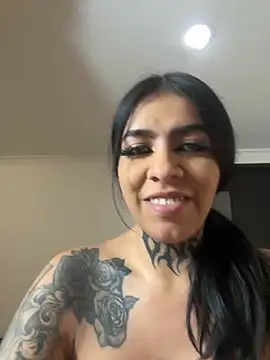 AbbyFtLuna online show from 11-11-25, 11:05