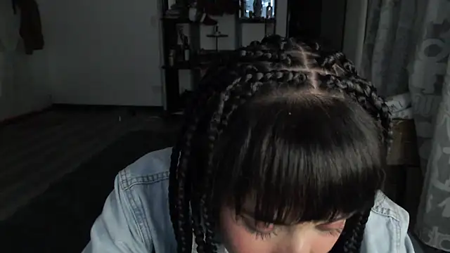 Hellen dumont online show from 12-18-25, 02:06