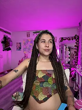 Snapshot of Hellen_dumont chatting on 05-17-26, 05:38 Hellen dumont online show from 05-17-26, 05:38