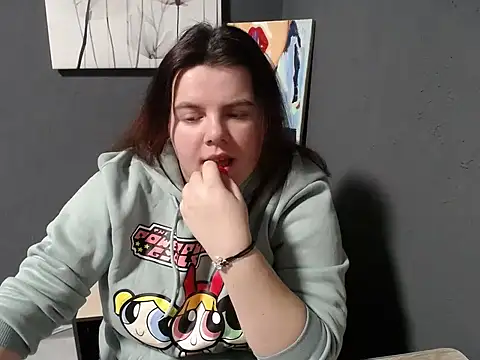 so shy online show from 03-04-25, 10:13