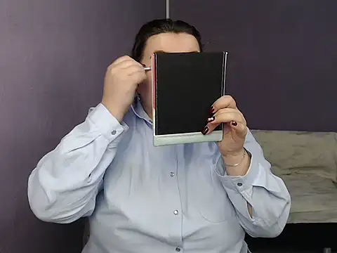 so shy online show from 10-10-25, 07:18