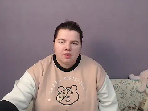 so shy online show from 11-24-25, 07:41