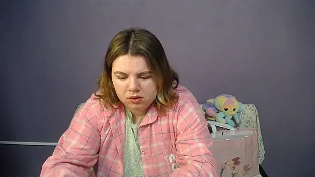 so shy online show from 04-28-26, 06:29