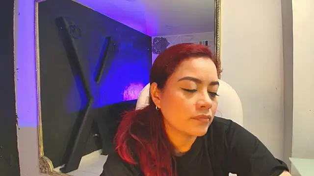 Snapshot of DarlingBDSM_ chatting on 01-13-25, 02:11 DarlingBDSM online show from 01-13-25, 02:11