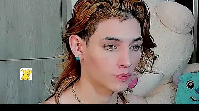 Snapshot of honey_skin chatting on 12-24-24, 01:50 honey skin online show from 12-24-24, 01:50