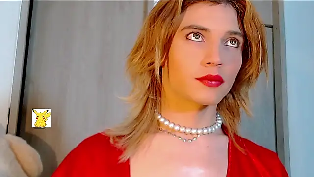 Snapshot of honey_skin chatting on 02-20-25, 05:44 honey skin online show from 02-20-25, 05:44