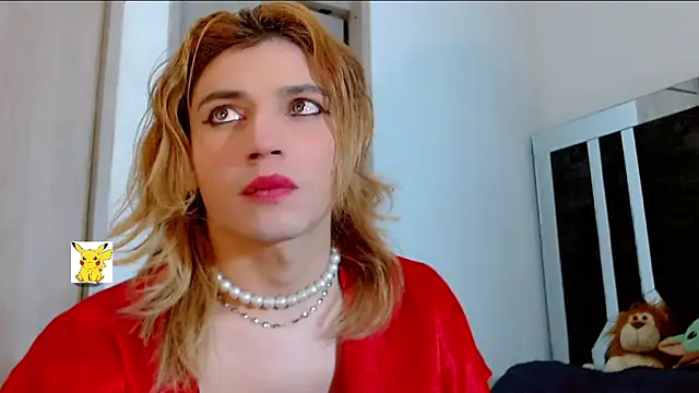 Snapshot of honey_skin chatting on 02-20-25, 08:50 honey skin online show from 02-20-25, 08:50