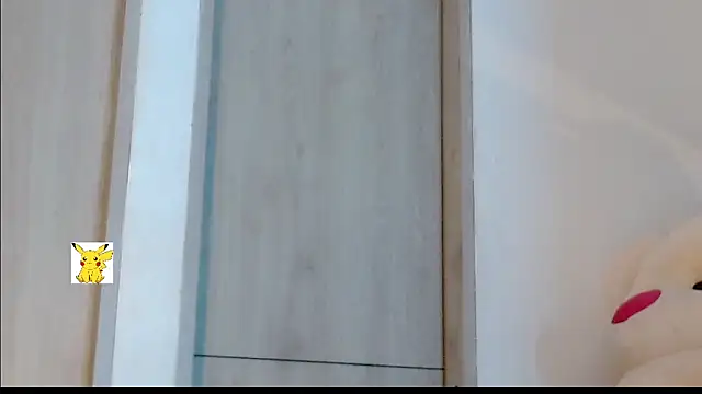 Snapshot of honey_skin chatting on 02-26-25, 11:41 honey skin online show from 02-26-25, 11:41