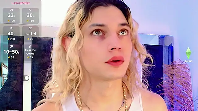 Snapshot of honey_skin chatting on 11-02-25, 03:25 honey skin online show from 11-02-25, 03:25