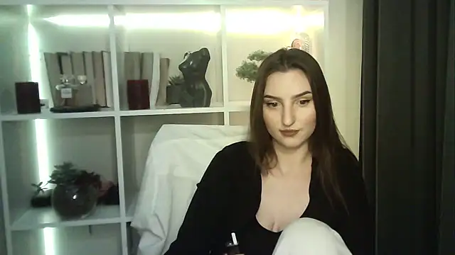 X Alisa online show from 11-10-25, 07:24