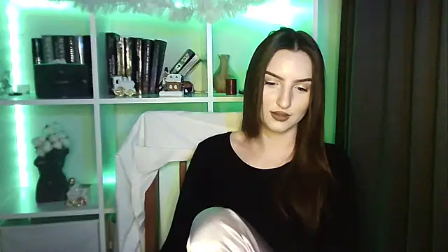 X Alisa online show from 01-12-26, 07:41