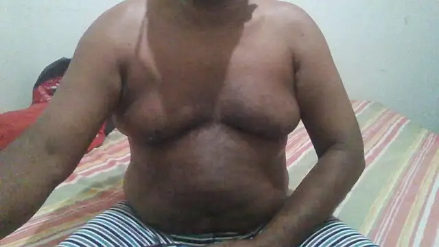 Beargryzzly online show from 12-04-24, 03:43