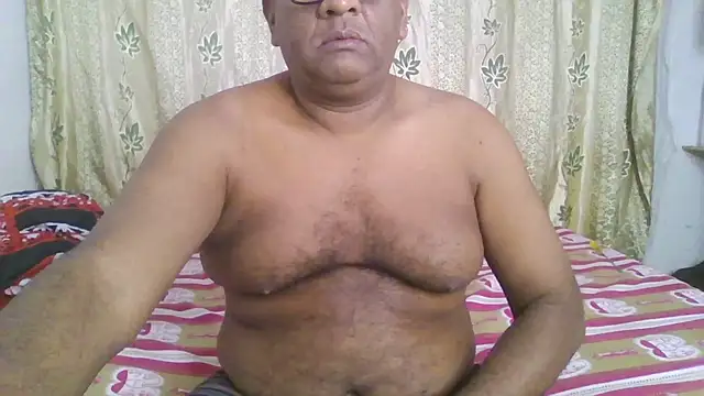 Beargryzzly online show from 12-07-24, 02:42