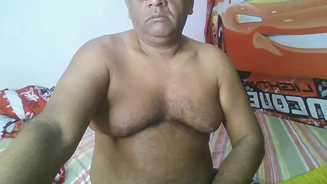 Beargryzzly online show from 01-25-25, 03:41