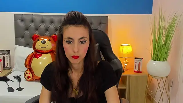 Snapshot of candy_summer28 chatting on 02-20-25, 07:30 candy summer28 online show from 02-20-25, 07:30