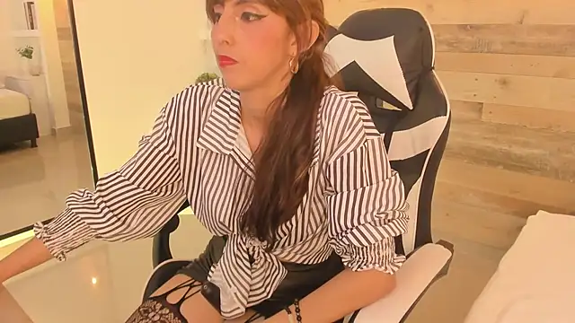 Snapshot of candy_summer28 chatting on 02-26-26, 12:20 candy summer28 online show from 02-26-26, 12:20