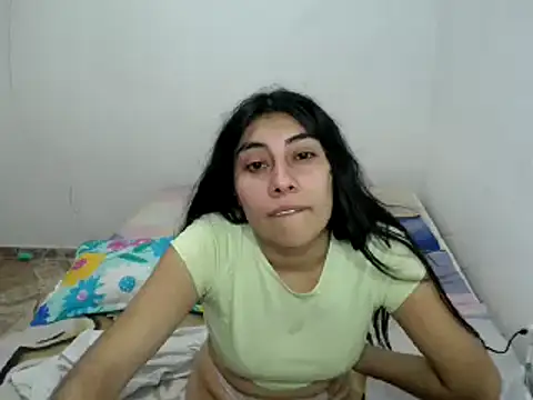 Snapshot of _katerin_love1 chatting on 12-04-24, 01:03 katerin love1 online show from 12-04-24, 01:03