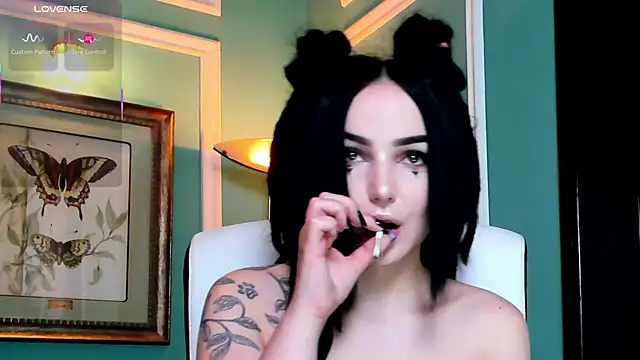 Snapshot of 1Munique chatting on 02-26-25, 12:14 1Munique online show from 02-26-25, 12:14