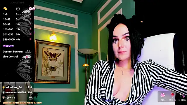 Snapshot of 1Munique chatting on 03-06-25, 11:09 1Munique online show from 03-06-25, 11:09