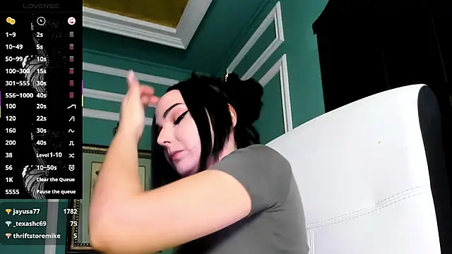 Snapshot of 1Munique chatting on 03-20-25, 05:47 1Munique online show from 03-20-25, 05:47