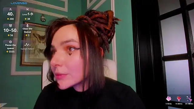 Snapshot of 1Munique chatting on 01-19-26, 02:21 1Munique online show from 01-19-26, 02:21