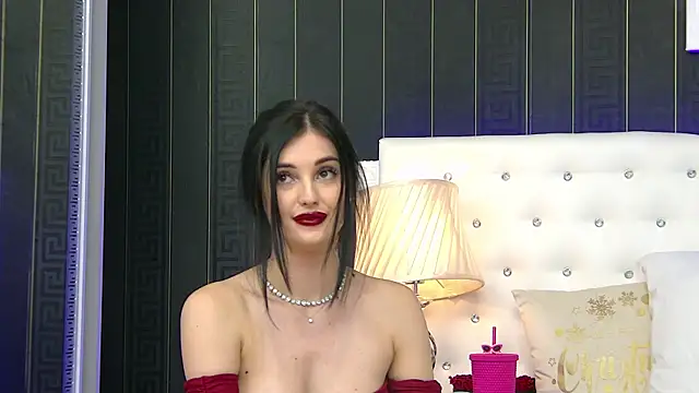 Snapshot of SophiaVilner chatting on 12-28-24, 01:39 SophiaVilner online show from 12-28-24, 01:39