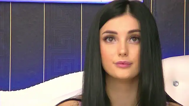 Snapshot of SophiaVilner chatting on 01-15-25, 07:44 SophiaVilner online show from 01-15-25, 07:44