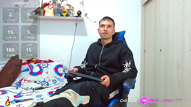 Snapshot of dorian_h_ chatting on 10-23-25, 12:43 dorian h online show from 10-23-25, 12:43