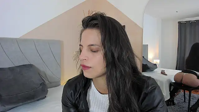 Snapshot of angieebaezz chatting on 03-20-25, 12:53 angieebaezz online show from 03-20-25, 12:53