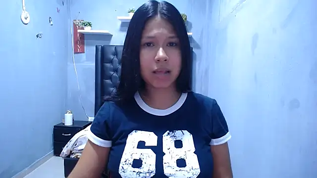 Letty Plugxo online show from 06-02-26, 01:24