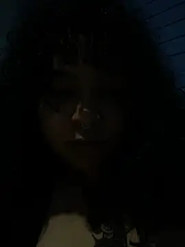Snapshot of Kimberliprivv chatting on 03-28-26, 04:34 Kimberliprivv online show from 03-28-26, 04:34
