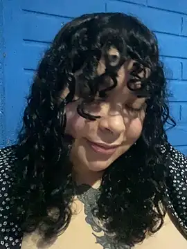 Snapshot of Kimberliprivv chatting on 04-15-26, 07:21 Kimberliprivv online show from 04-15-26, 07:21