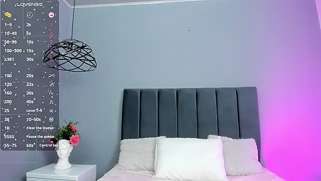 ScarletGV online show from 03-22-25, 04:04