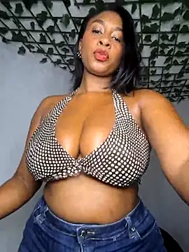 HanaThompson online show from 04-25-26, 05:21