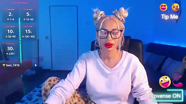 beauty chl0e online show from 10-05-25, 08:29